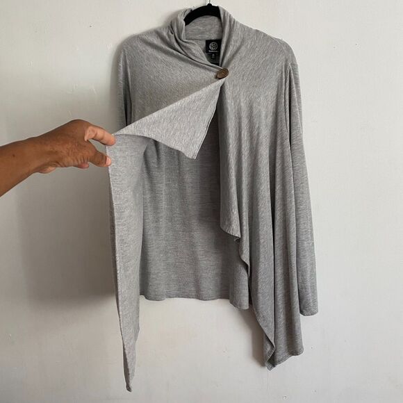Bobeau Light Heathered Grey One-Button Cardigan: Size XL - Picture 7 of 9